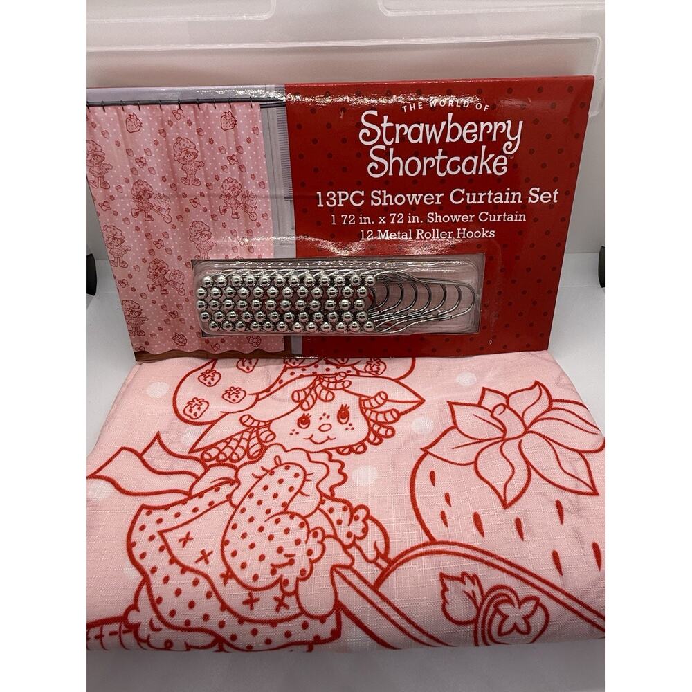 NEW🍓13-Piece Strawberry Shortcake Fabric Shower Curtain Set 72"x72" w/ Hooks